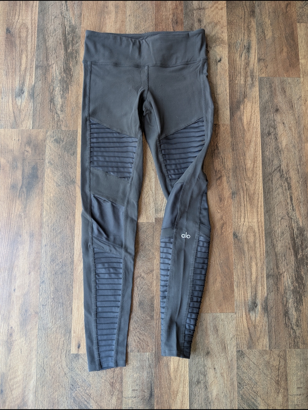 ALO Yoga Moto Leggings - Charcoal Gray